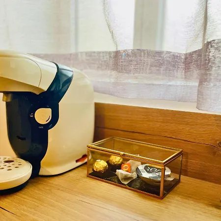 Apartamento Ferrero - Sejour Confortable Et Fonctionnel - Parking Gratuit