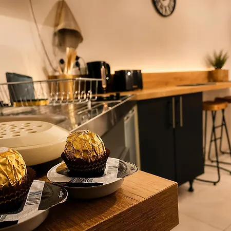 Ferrero - Sejour Confortable Et Fonctionnel - Parking Gratuit Apartamento *